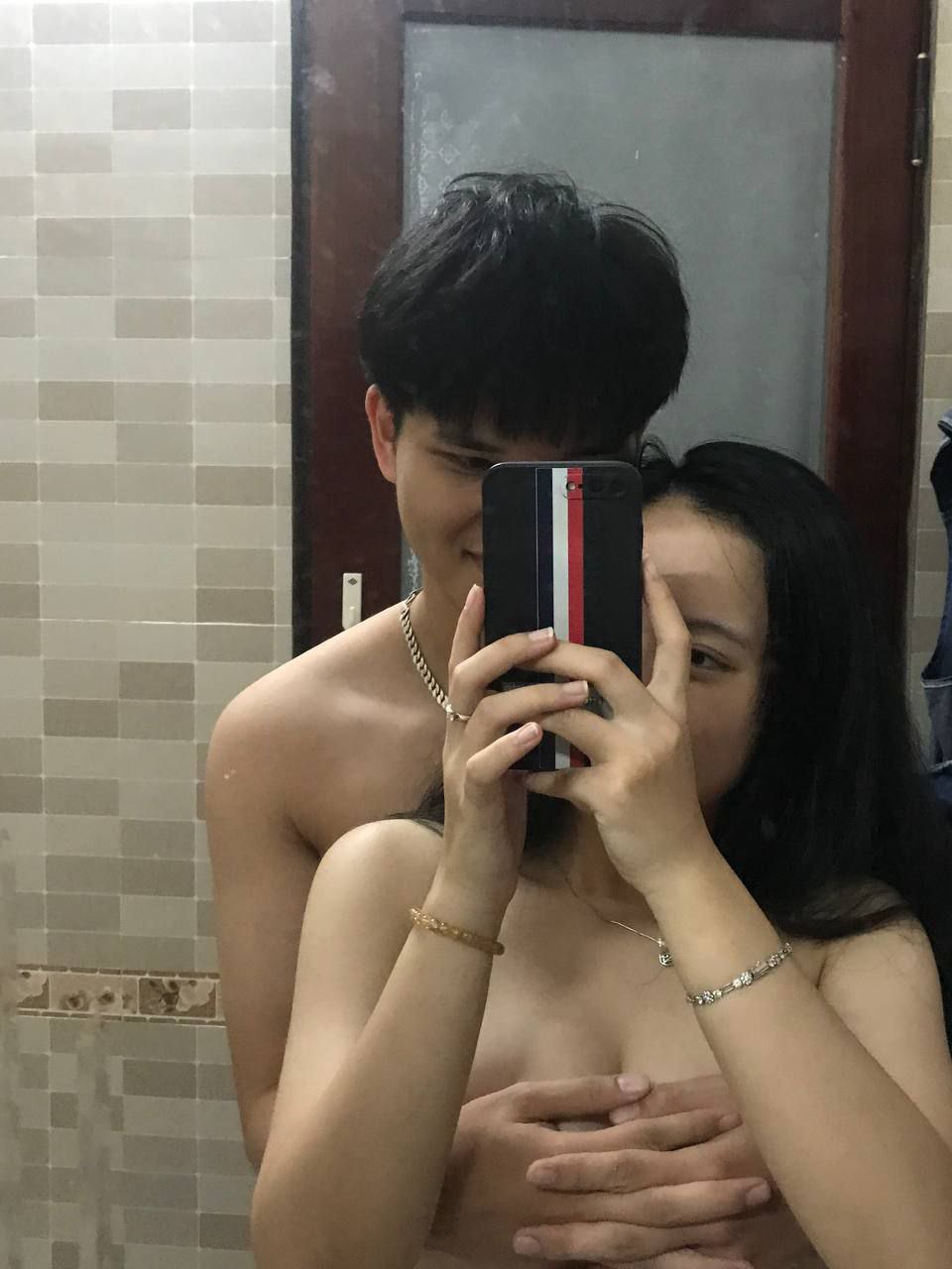 259 Thằng này có con vợ xinh mà lồn trắng đẹp thiệt Thập Cẩm Boxasd