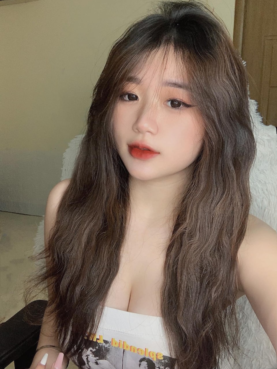 Tôi không thể cưỡng lại vợ mình khi cô ấy về nhà sau giờ làm việc - váy dài và không mặc đồ lót siêu nóng bỏng